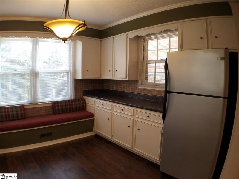 Property image 4 at 509 S E Street, Easley, SC 29642