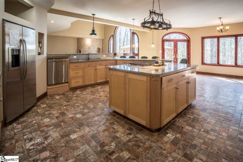 Property image 2 at 25 Carolina Way, Fountain Inn, SC 29644