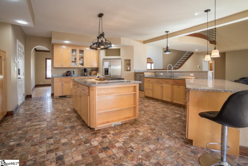 Property image 3 at 25 Carolina Way, Fountain Inn, SC 29644