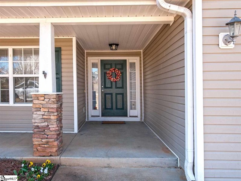 Property image 3 at 103 Gold Thread Way, Taylors, SC 29687