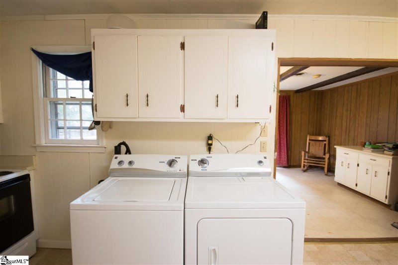 Property image 5 at 100 PATTON Street, Fountain Inn, SC 29644