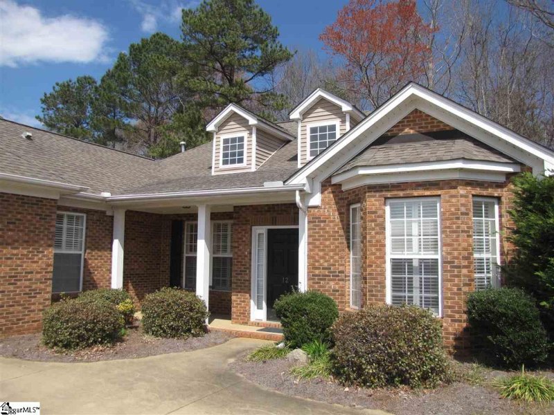 Property image 2 at 12 MacIntyre Street, Simpsonville, SC 29680