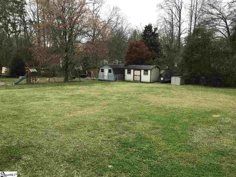 Property image 4 at 208 Thornwood Drive, Taylors, SC 29687-8