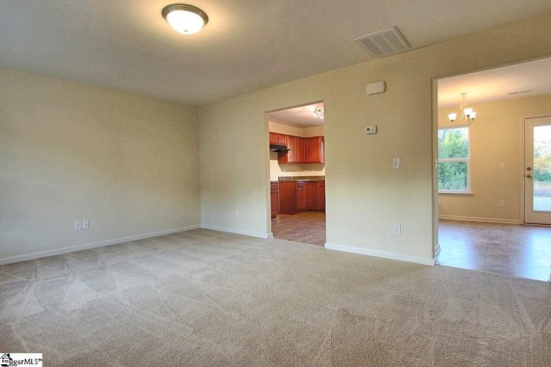 Property image 5 at 531 Shilo Drive, Spartanburg, SC 29306