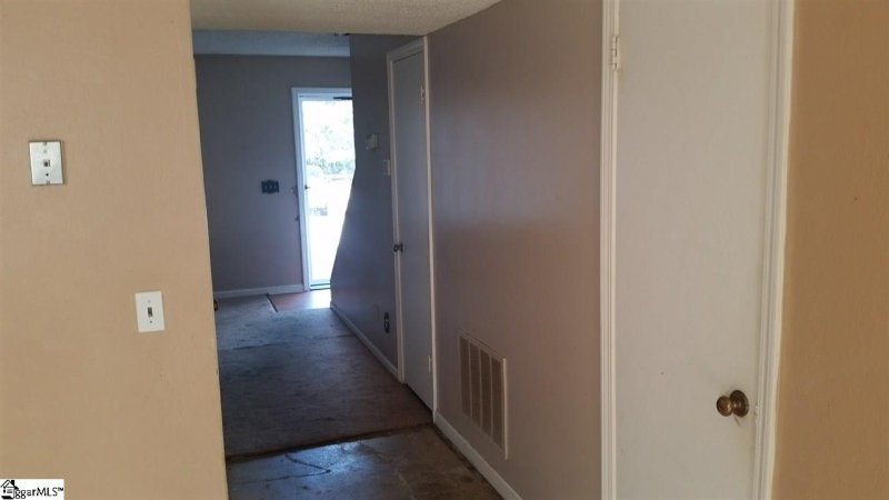 Property image 4 at 69 Pine Creek Court Extension, Greenville, SC 29605