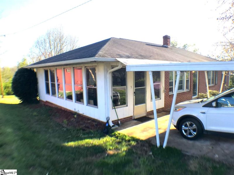 Property image 3 at 5 Edgewood Street, Liberty, SC 29657