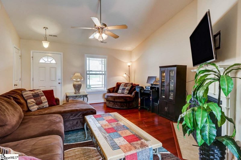 Property image 5 at 104 REDSTEM Drive, Simpsonville, SC 29681