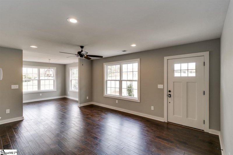 Property image 2 at 100 Old Augusta Road, Greenville, SC 29605