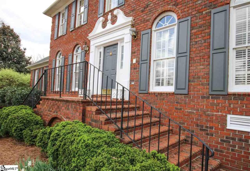 Property image 2 at 1 MALLARD Court, Greenville, SC 29617