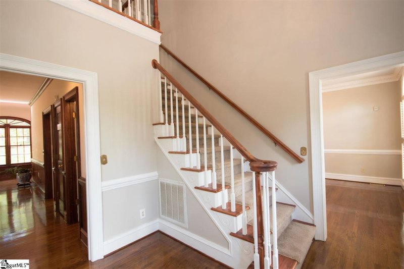 Property image 4 at 1 MALLARD Court, Greenville, SC 29617