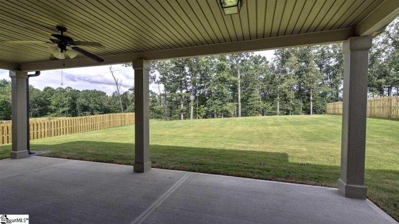 Property image 4 at 217 Ashcroft Lane, Simpsonville, SC 29681