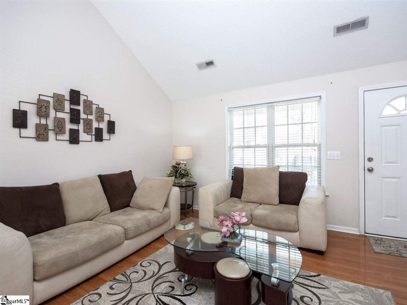 Property image 5 at 109 Cosmos Lane, Greer, SC 29651