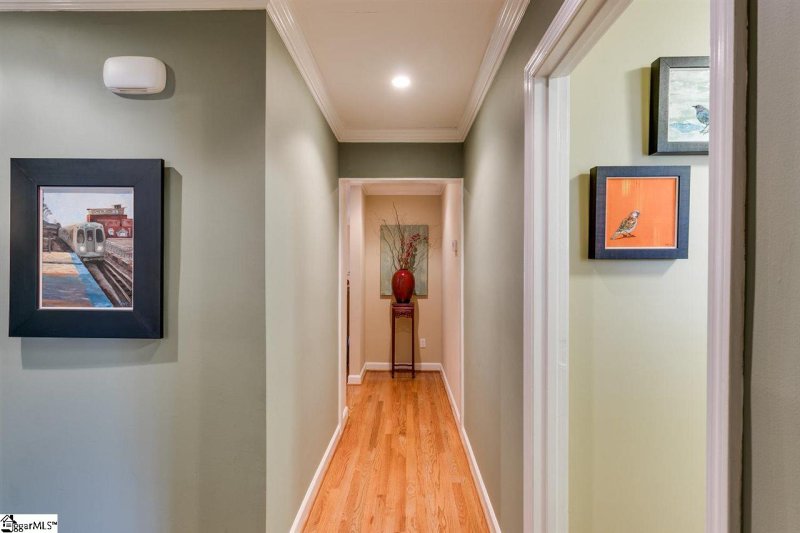 Property image 3 at 110 McDaniel Greene, Greenville, SC 29601