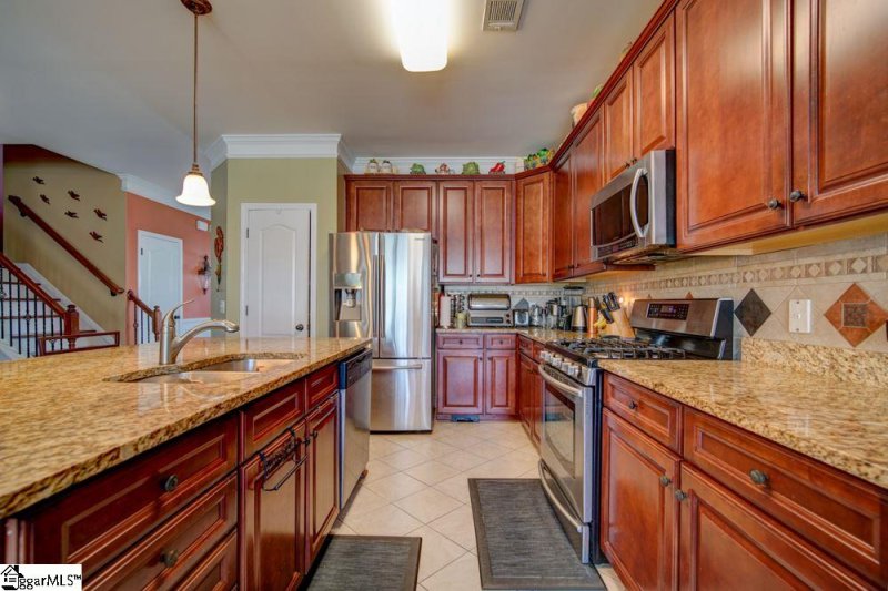 Property image 5 at 311 Park Ridge Circle, Greer, SC 29651