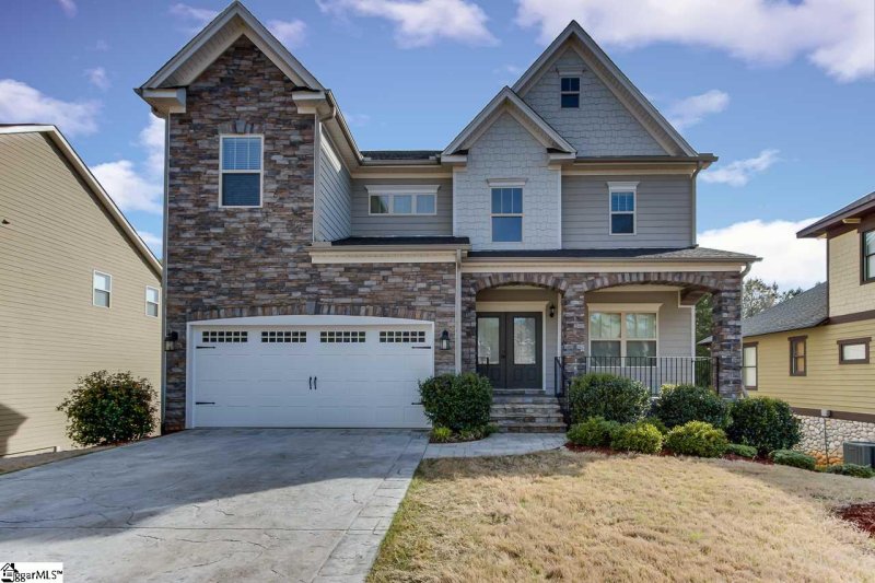18 Verona Circle