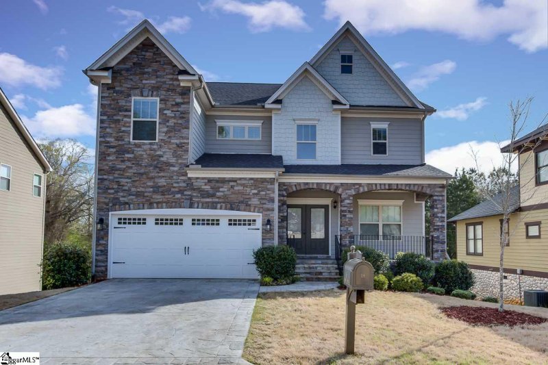 Property image 2 at 18 Verona Circle, Simpsonville, SC 29681