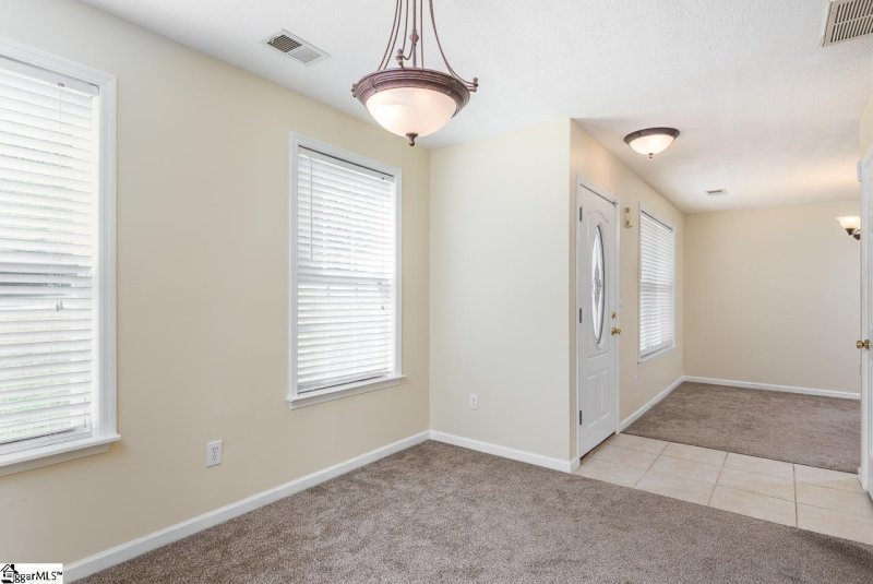 Property image 5 at 1 Butterfly Way, Taylors, SC 29687