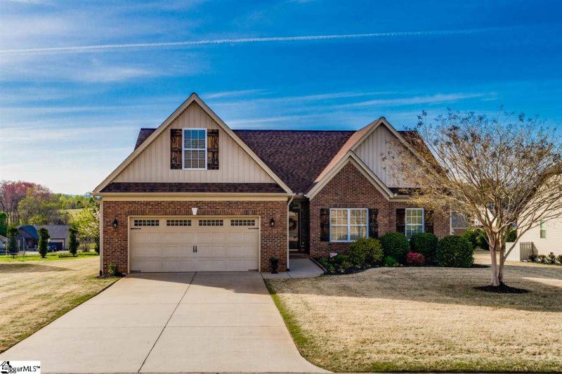 Property image 2 at 324 Mellow Way, Greer, SC 29651