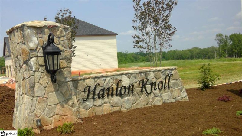 Property image 2 at 234 E Longfield Lane, Reidville, SC 29388