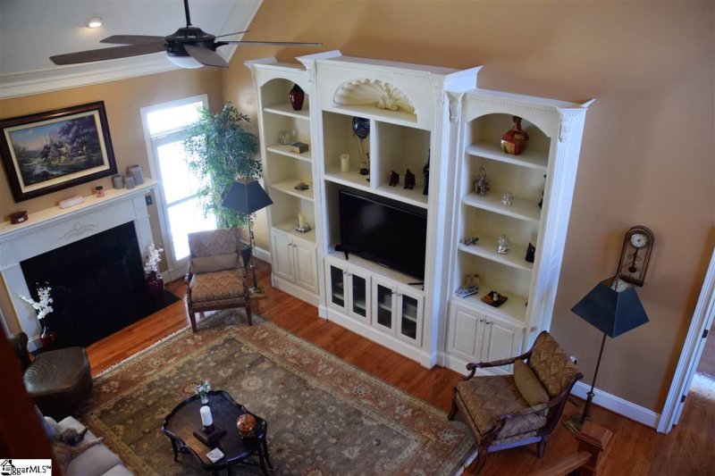 Property image 5 at 825 Southern Magnolia Court, Spartanburg, SC 29301