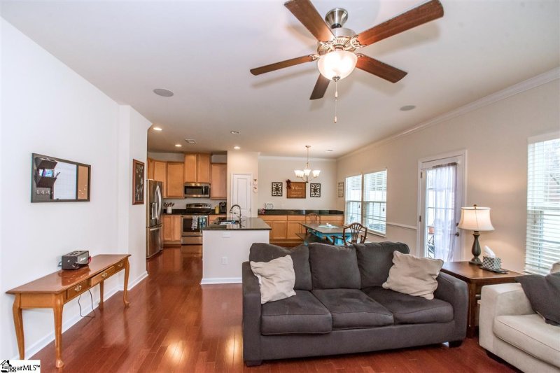 Property image 5 at 335 Bellerive Drive, Duncan, SC 29334