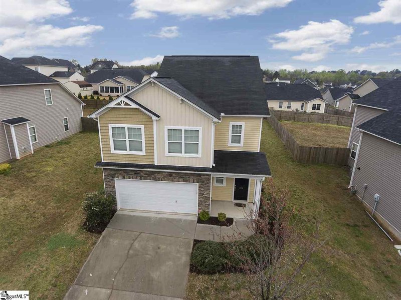 276 Stonewood Crossing Drive