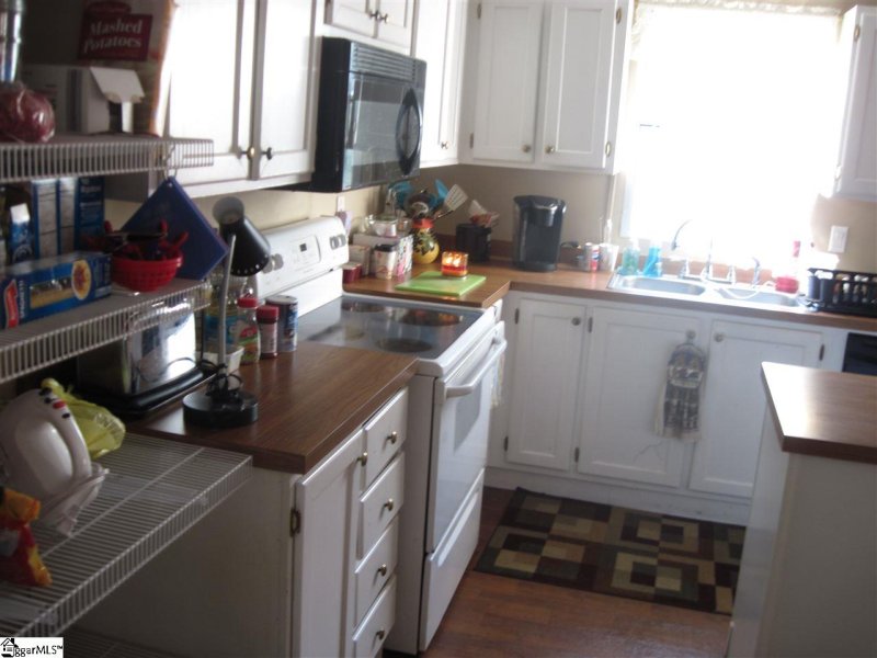 Property image 3 at 100 Amber Grain Drive, Simpsonville, SC 29680-6876