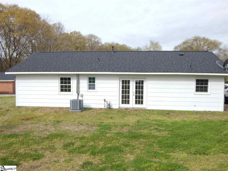 Property image 5 at 3 Gavin Place, Taylors, SC 29687