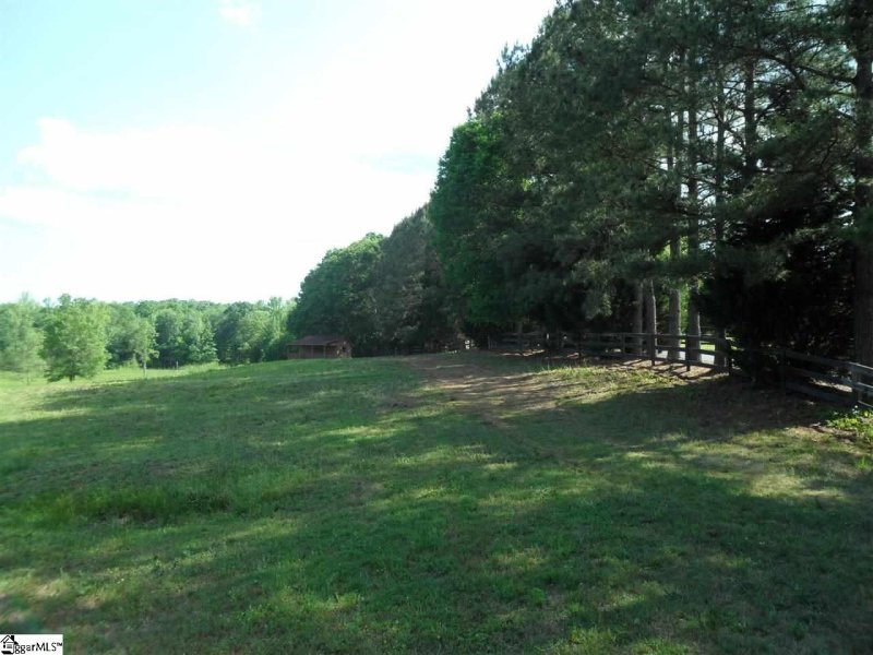 Property image 3 at 212 Bruce Meadow Road, Simpsonville, SC 29681