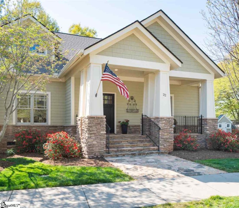 Property image 2 at 22 Gossamer Place, Greenville, SC 29607