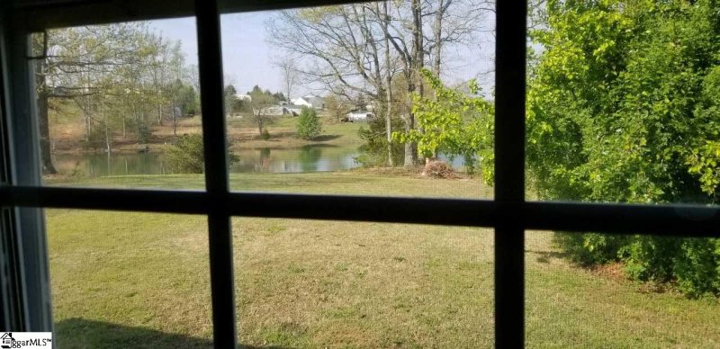 Property image 3 at 100 MALIBU Court, Greenville, SC 29611