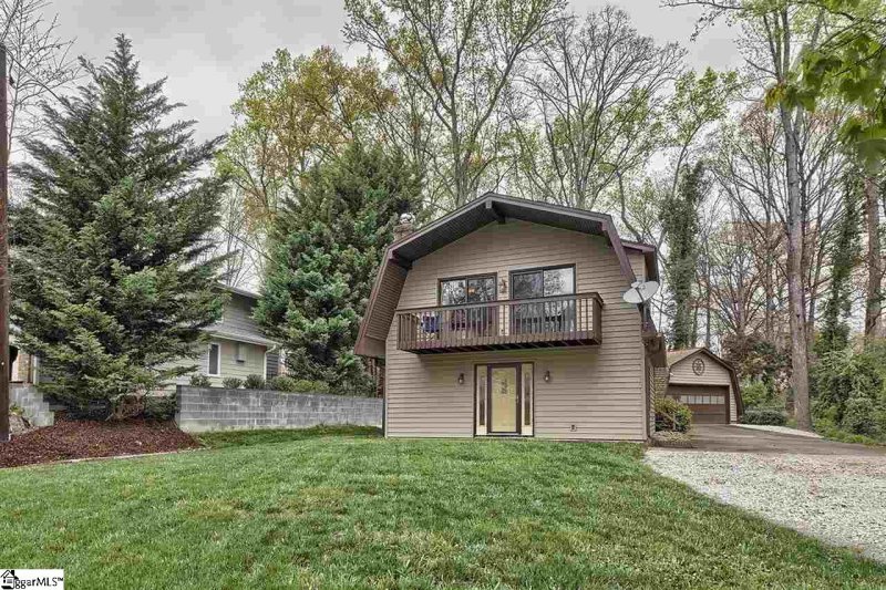 Property image 2 at 107 Forestdale Drive, Taylors, SC 29687