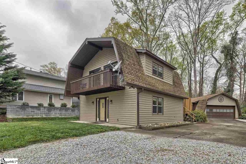 Property image 3 at 107 Forestdale Drive, Taylors, SC 29687