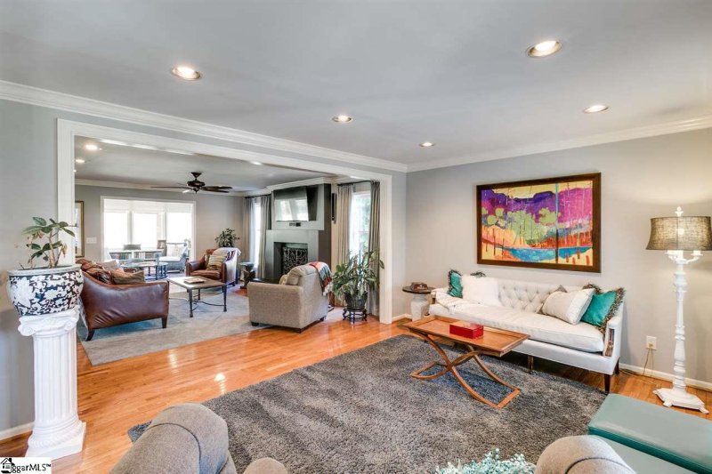 Property image 5 at 208 Valley Oak Drive, Greenville, SC 29617