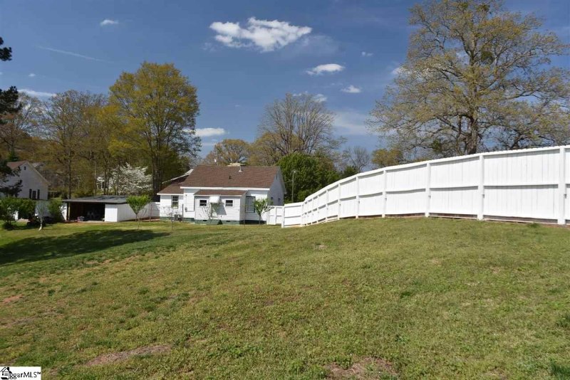 Property image 2 at 2123 Bird Street, Greer, SC 29651