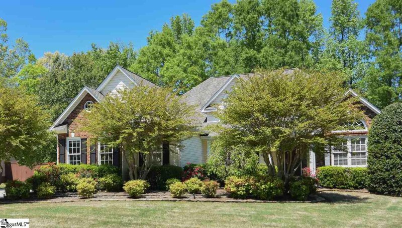 Property image 2 at 205 Alcott Court, Simpsonville, SC 29681