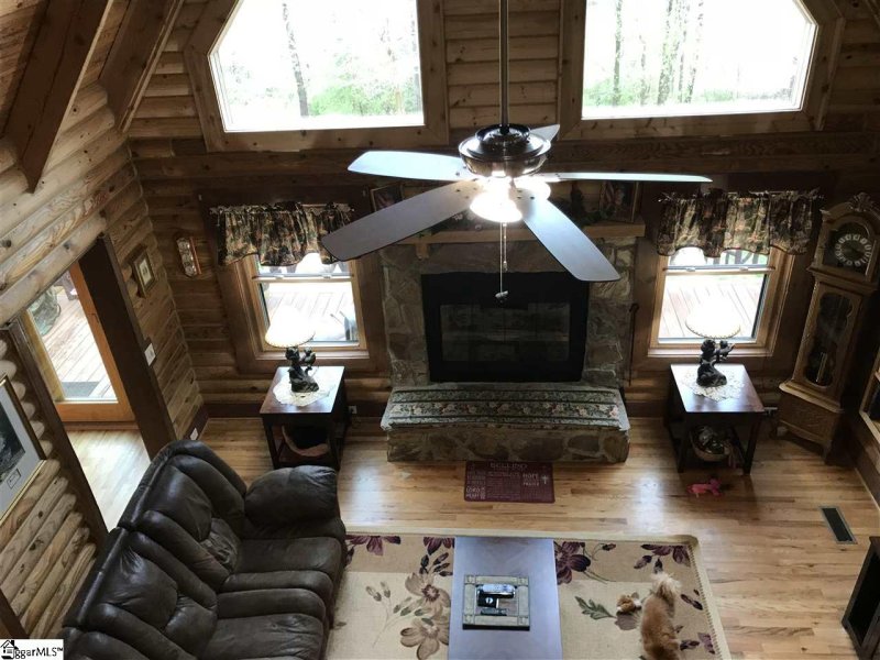 Property image 3 at 105 Woodmere Drive, Pickens, SC 29671