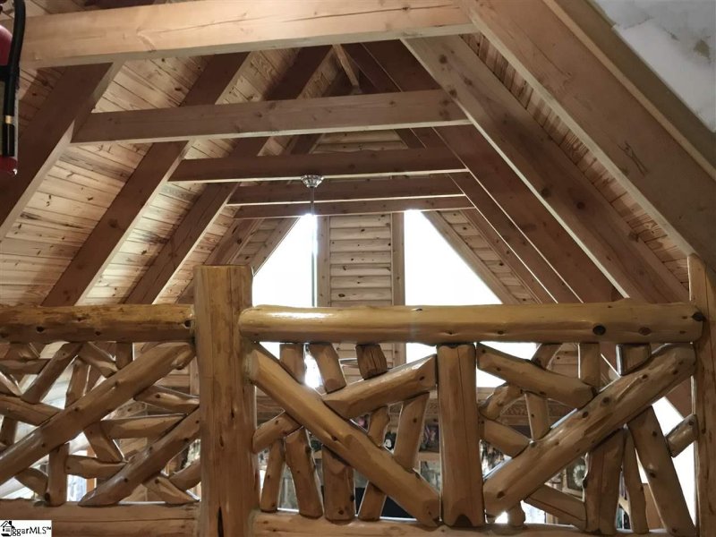 Property image 4 at 105 Woodmere Drive, Pickens, SC 29671