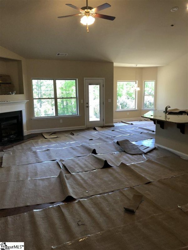 Property image 3 at 321 Rabbit Run Trail, Simpsonville, SC 29681