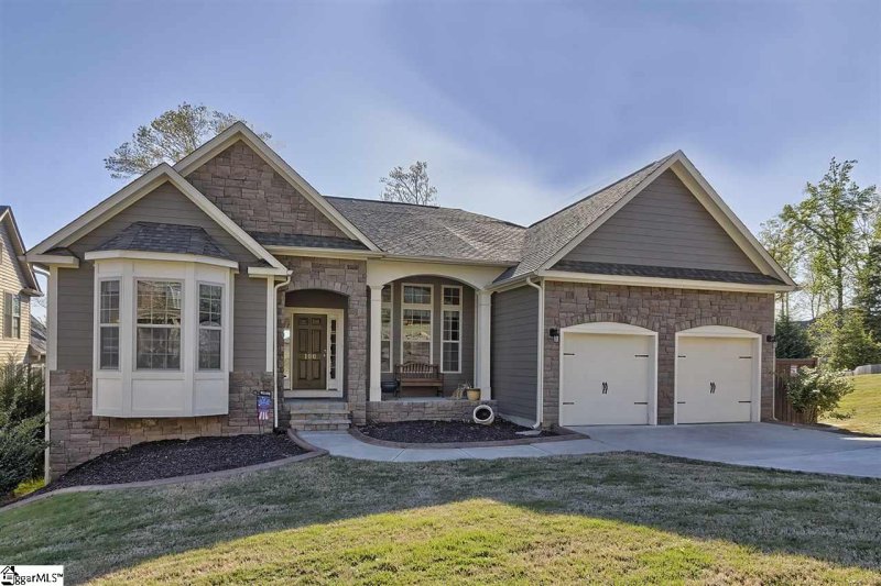 100 Crest Hill Drive