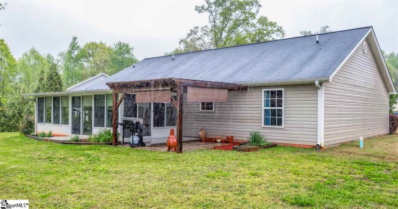 Property image 3 at 121 Templewood Court, Williamston, SC 29697-9152