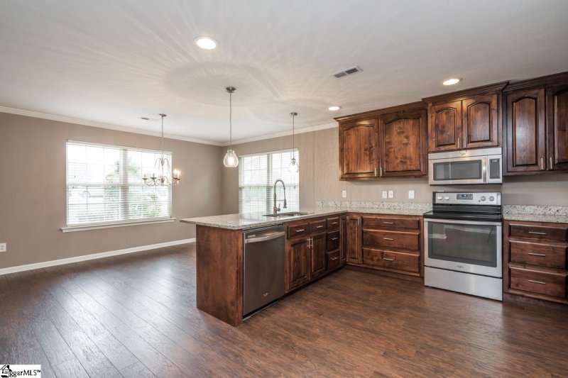 Property image 5 at 135 Kensett Drive, Williamston, SC 29697