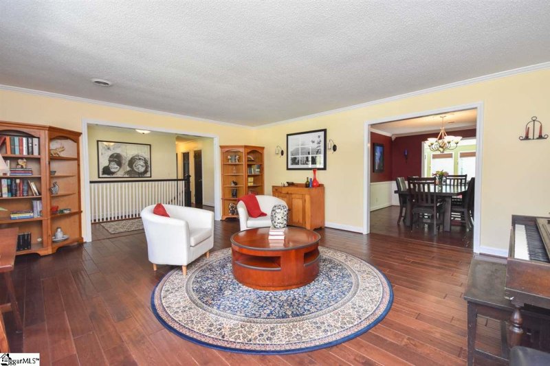 Property image 4 at 306 LANCELOT Drive, Simpsonville, SC 29681