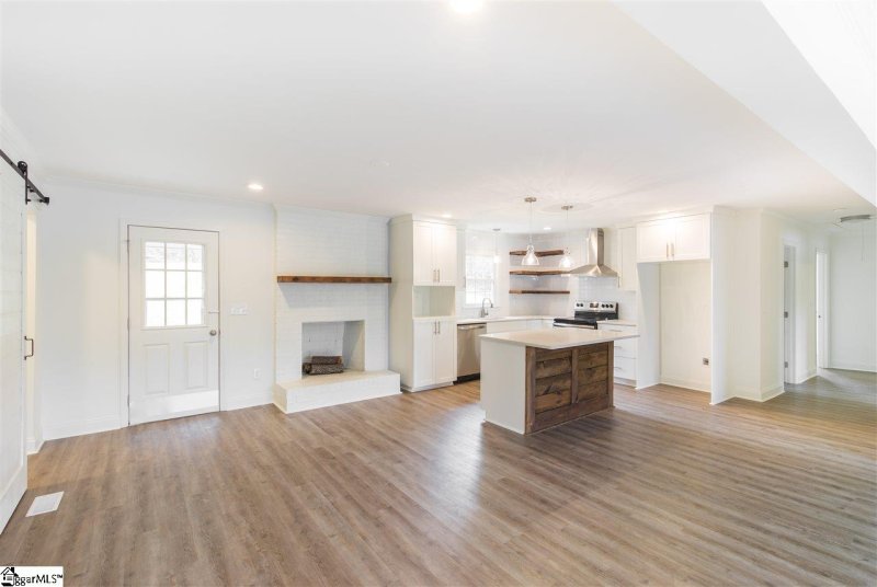 Property image 5 at 205 Walker Springs Road, Taylors, SC 29687