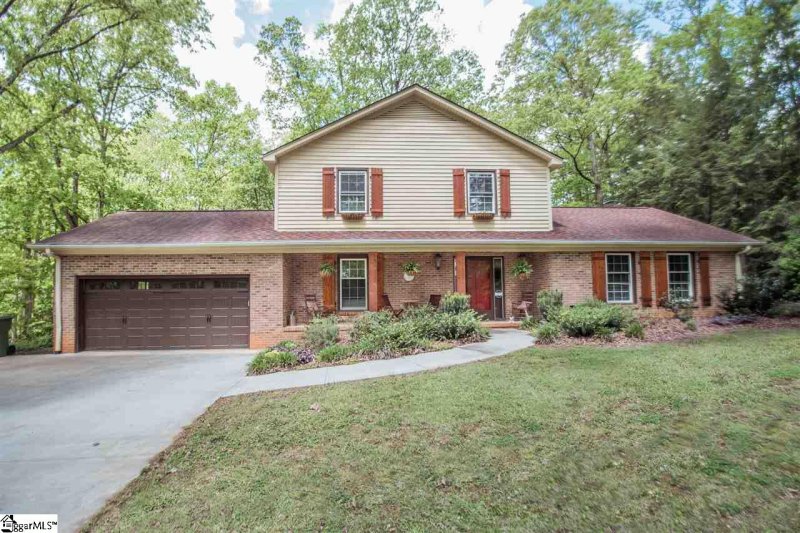 106 Blackgum Court