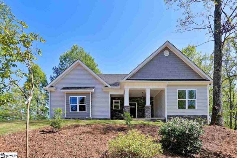 Property image 2 at 100 Clearstone Drive, Easley, SC 29642