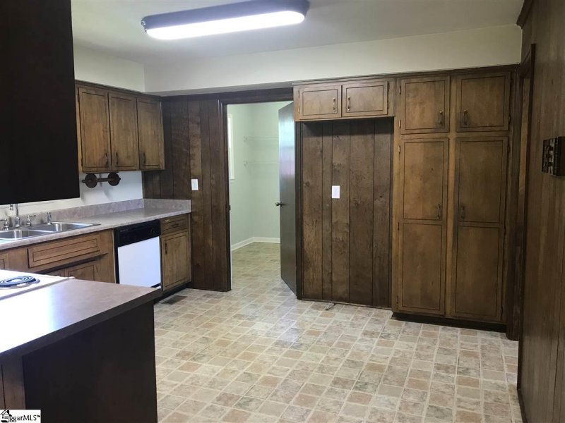 Property image 5 at 1409 Springfield Road, Boiling Springs, SC 29316