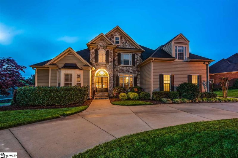 Property image 2 at 29 Griffith Knoll Way, Greer, SC 29651