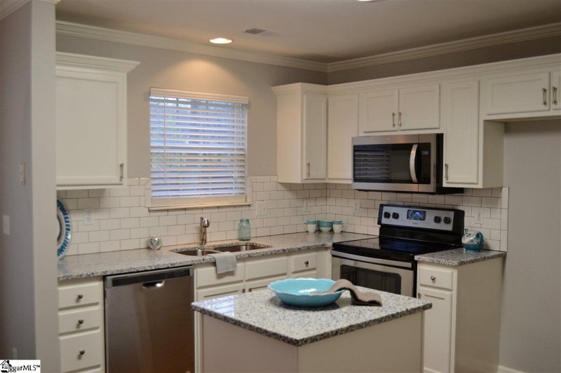 Property image 3 at 508 Scarlet Oak Drive, Fountain Inn, SC 29644