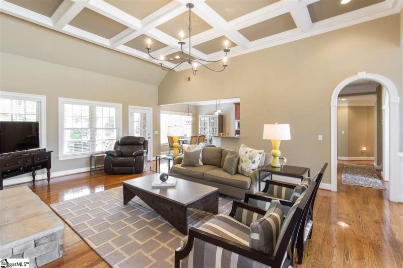 Property image 3 at 12 Caliston Court, Greenville, SC 29615